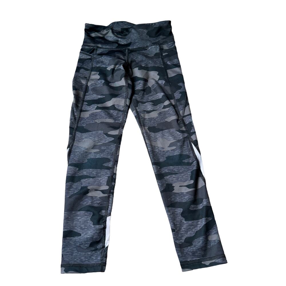 Old Navy Active Camo Leggings - Size Small (6/7)